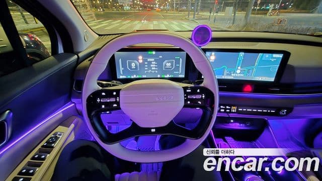 Kia Carnival 2024 — ფოტო 8/15