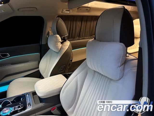 Kia Carnival 2024 — ფოტო 5/15