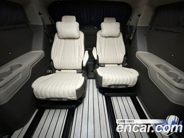 Kia Carnival 2024 — ფოტო 13/15
