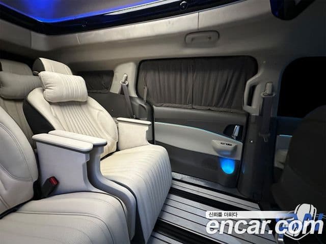 Kia Carnival 2024 — ფოტო 9/15