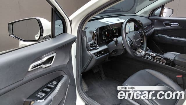 Kia Sportage 2022 — Фото 10/20
