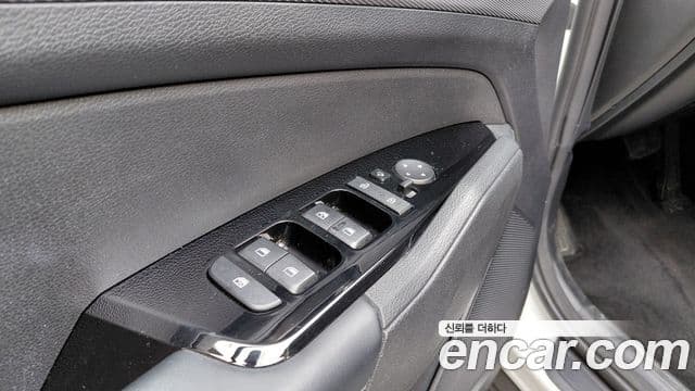 Kia Sportage 2022 — Photo 32/33