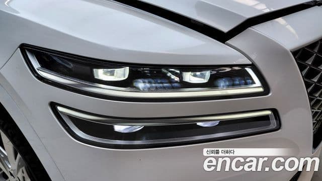 Genesis GV80 2023 — ფოტო 15/35