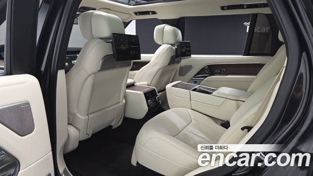 Land Rover Range Rover 2022 — Фото 11/20