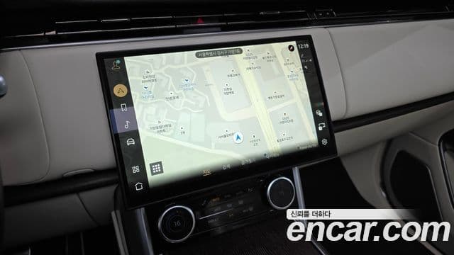Land Rover Range Rover 2022 — Фото 14/20