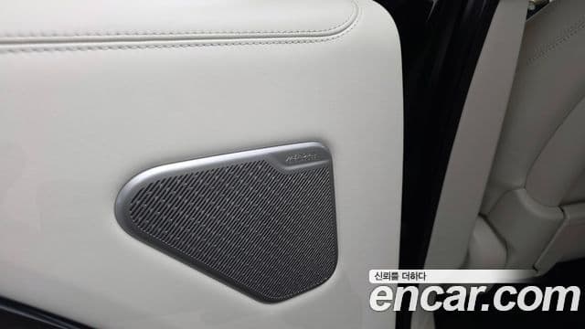 Land Rover Range Rover 2022 — Photo 12/44
