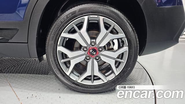 Kia Seltos 2019 — Şəkil 8/30