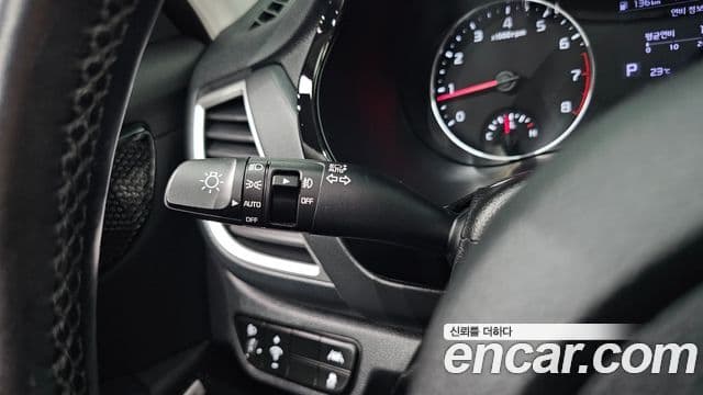 Kia Seltos 2019 — Şəkil 30/30