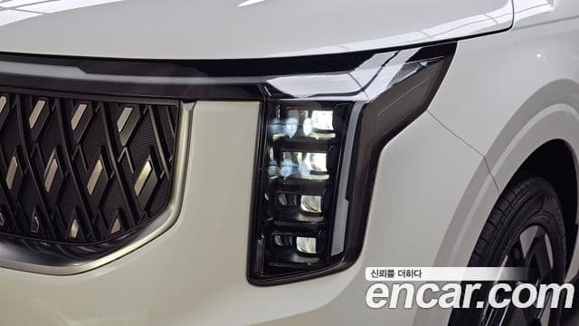 Kia Carnival 2026 — ფოტო 1/34