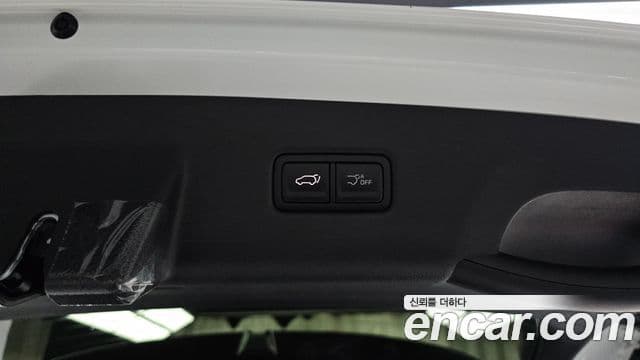 Kia Carnival 2026 — ფოტო 32/34