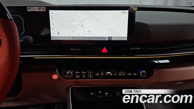 Kia Carnival 2024 — Фото 12/20