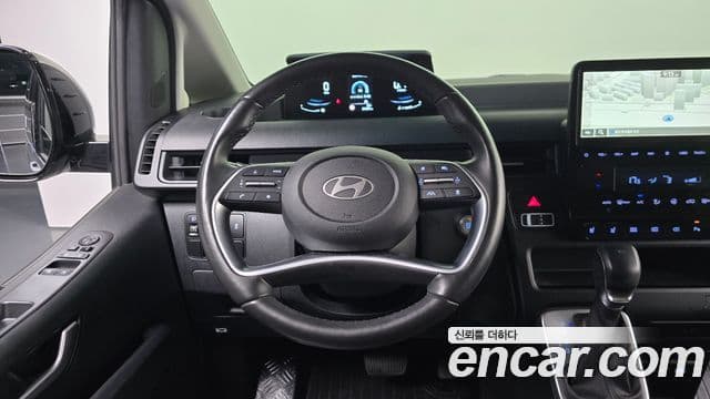 Hyundai Staria 2025 — Фото 12/20