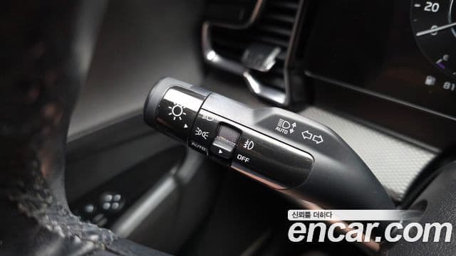 Kia Sportage 2021 — Фото 19/20