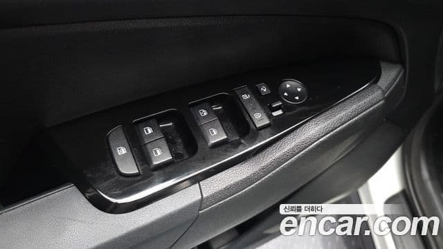 Kia Sportage 2021 — Şəkil 17/31