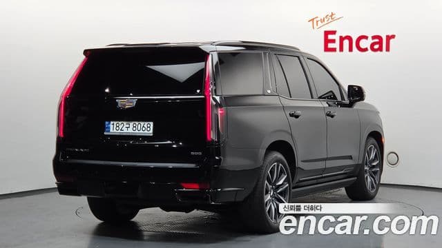 Cadillac Escalade 2023 — Photo 3/39