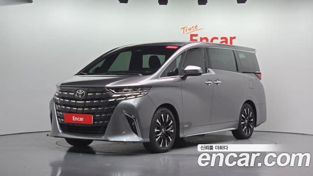 Toyota Alphard 2024 — Photo 5/32