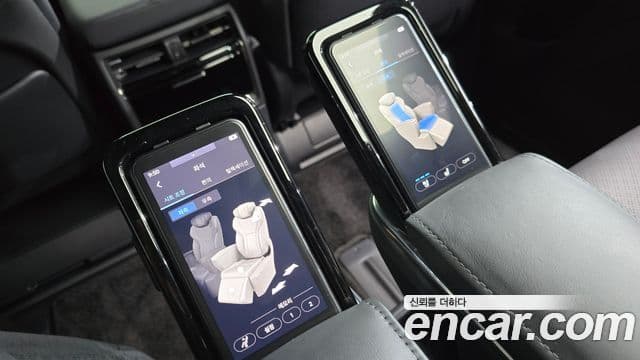 Toyota Alphard 2024 — Photo 6/32