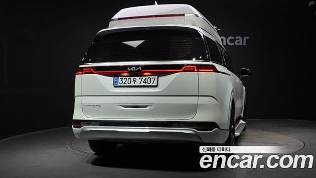 Kia Carnival 2021 — Фото 4/20