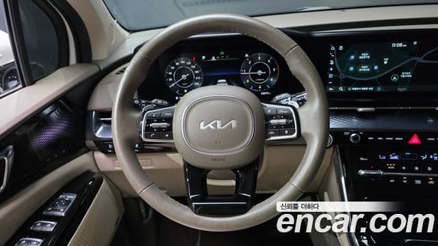 Kia Carnival 2021 — Фото 13/20
