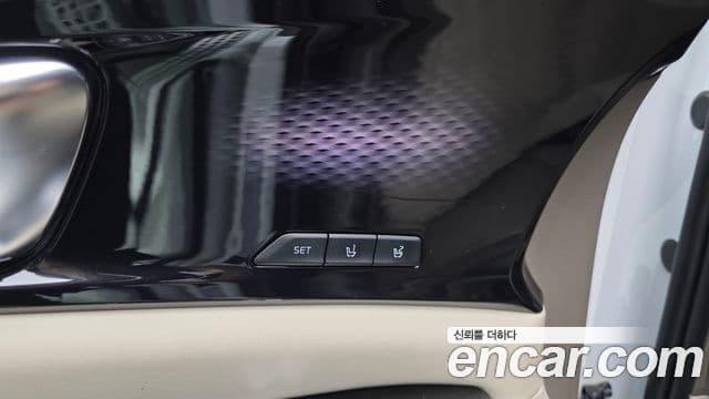 Kia Carnival 2021 — Фото 17/20