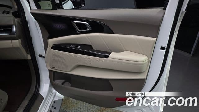 Kia Carnival 2021 — Şəkil 1/36