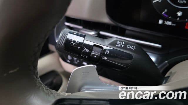 Kia Carnival 2021 — Şəkil 11/36