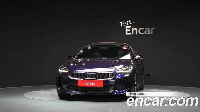 Kia Stinger 2020 — Фото 3/20