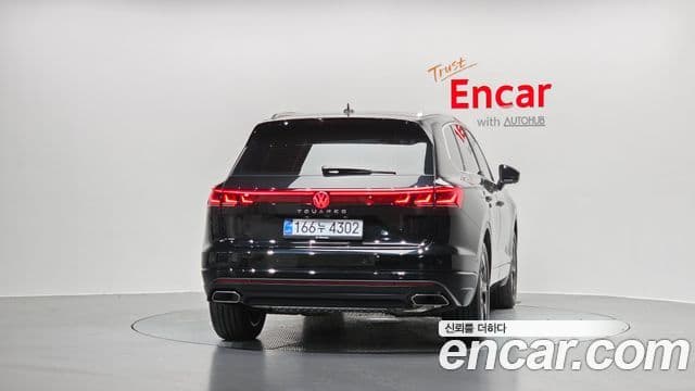 Volkswagen Touareg 2025 — Photo 14/35