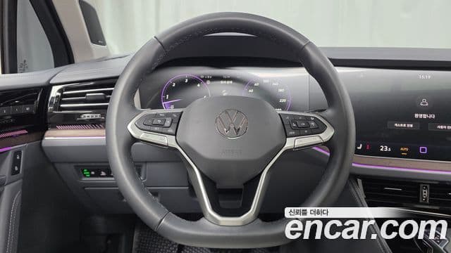 Volkswagen Touareg 2025 — Photo 5/35