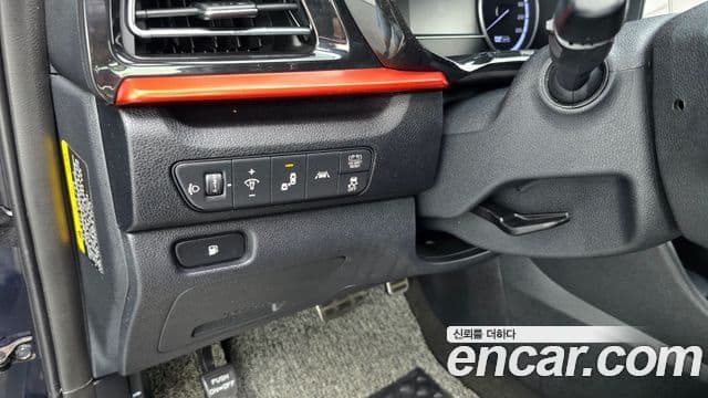 Kia Niro 2019 — Фото 18/20
