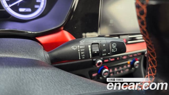 Kia Niro 2019 — Фото 20/20