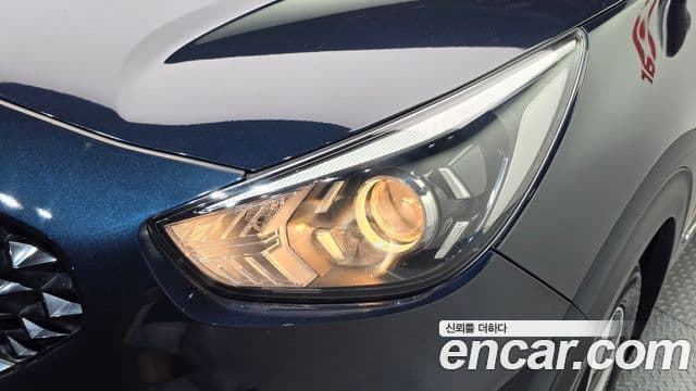 Kia Niro 2019 — Şəkil 22/31