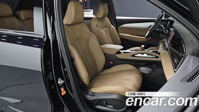 Renault Samsung Grand Koleos 2025 — Photo 14/32