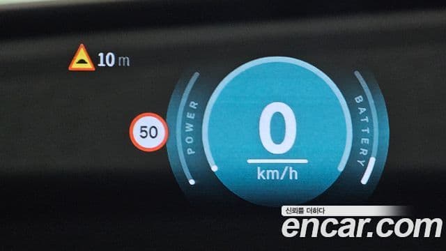 Mini Cooper Electric 2026 — Şəkil 31/32