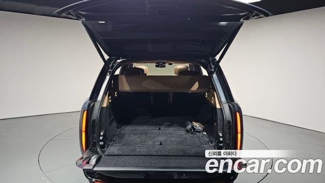 Land Rover Range Rover 2024 — ფოტო 18/44