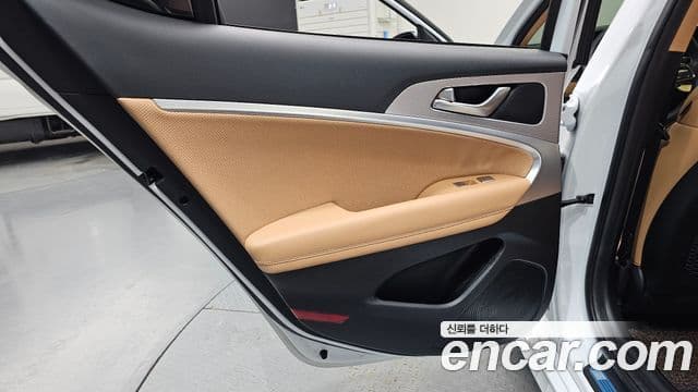 Genesis G70 2023 — Şəkil 2/30