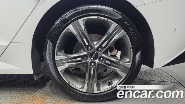 Kia K5 2022 — Photo 32/32