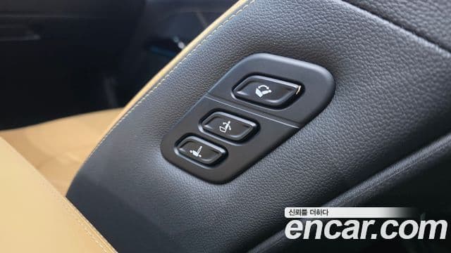 Kia K5 2022 — Photo 11/32