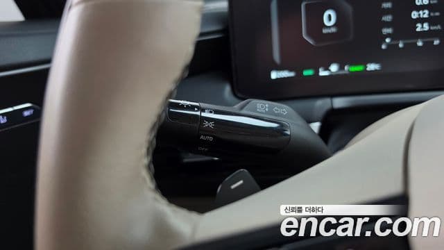 Kia K8 2025 — Photo 9/35