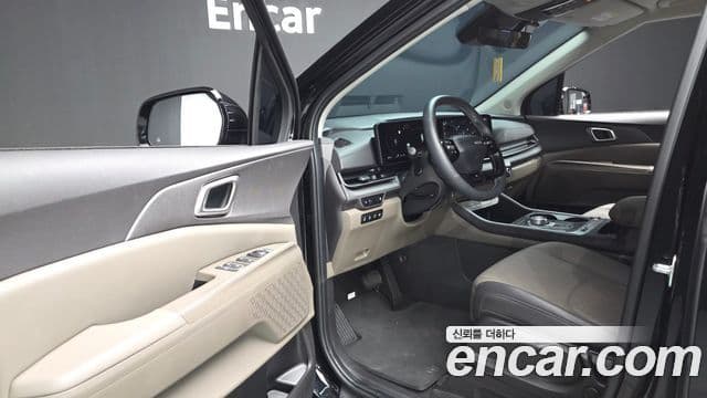 Kia Carnival 2025 — Фото 10/20