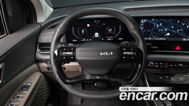 Kia Carnival 2025 — Фото 13/20
