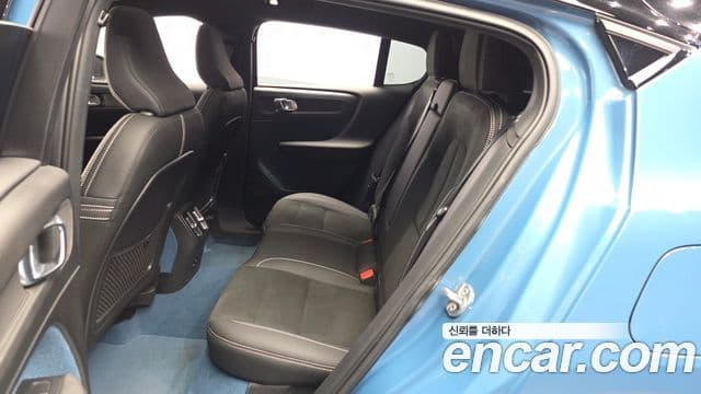 Volvo C40 Recharge 2022 — ფოტო 11/31