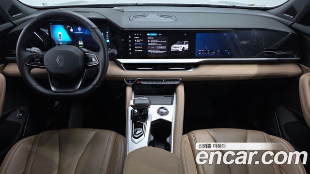 Renault Samsung Grand Koleos 2025 — Photo 30/37