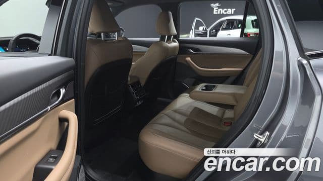 Renault Samsung Grand Koleos 2025 — Photo 11/37