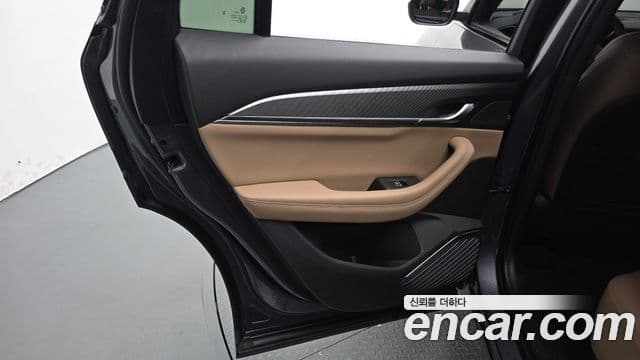 Renault Samsung Grand Koleos 2025 — Photo 17/37