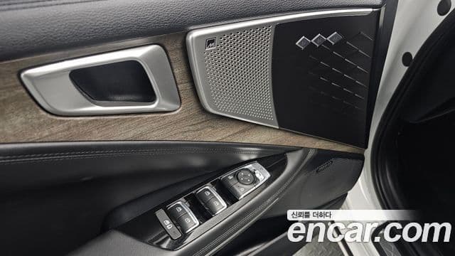 Kia K8 2023 — Photo 26/37