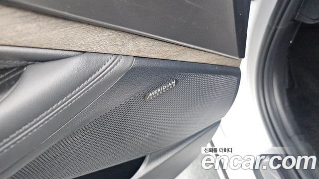 Kia K8 2023 — Photo 25/37
