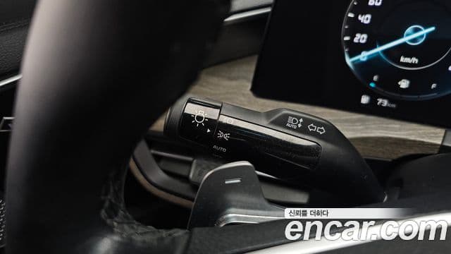 Kia K8 2023 — Photo 14/37