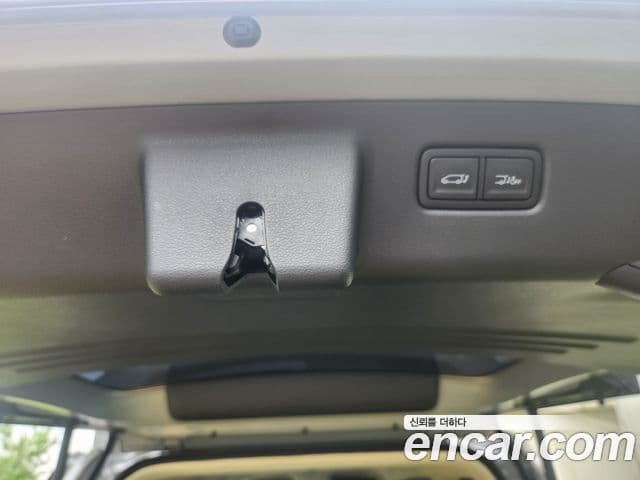 Hyundai Staria 2026 — Фото 12/17
