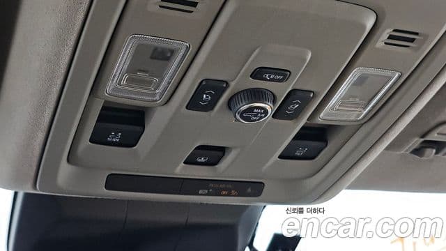 Cadillac Escalade 2021 — Şəkil 37/46